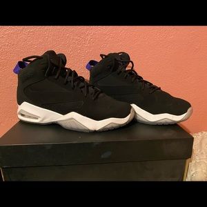 Jordan Lift Off Black & Purple